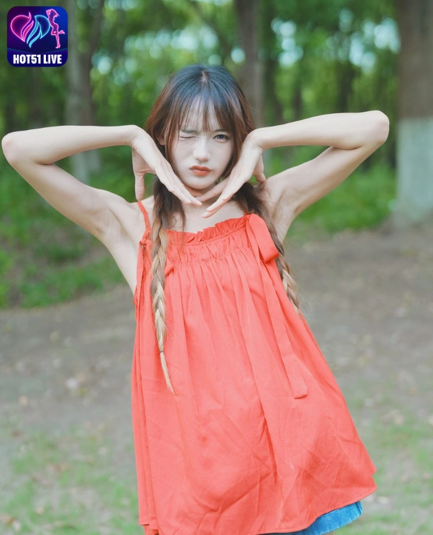 Mengulas Xing Xiao Zhang Star Chinese Livestream Hot51: Fenomena Terbaru di Dunia Livestreaming The Beautiful Girl Live Show 4 - Hot51 Xing Xiao Zhang-Hot51