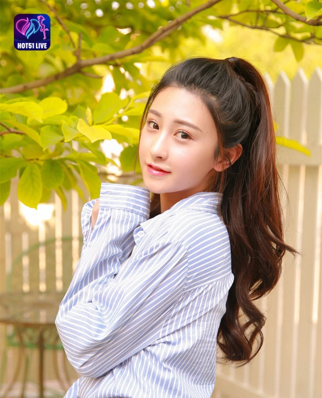 You are currently viewing Yi Ming Beautiful Bintang Live Streaming di Hot51