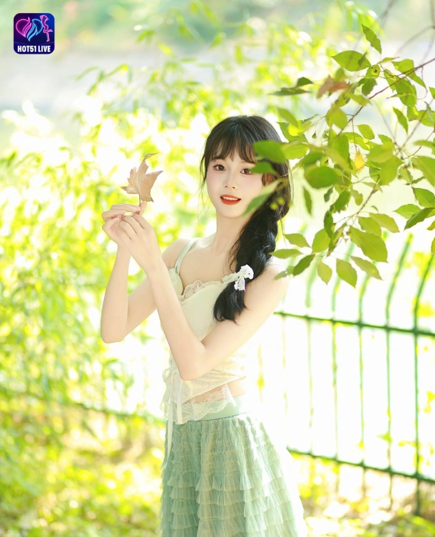 Guan Ning-Hot51live