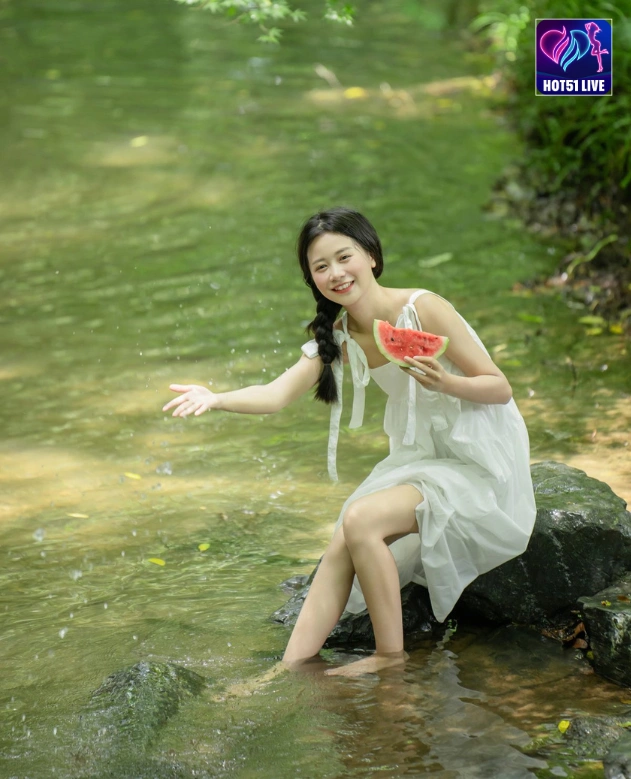 Beautiful Huang Tong Influence Wanita Terkenal Hot51 3 - Hot51 Huang Tong-Hot51