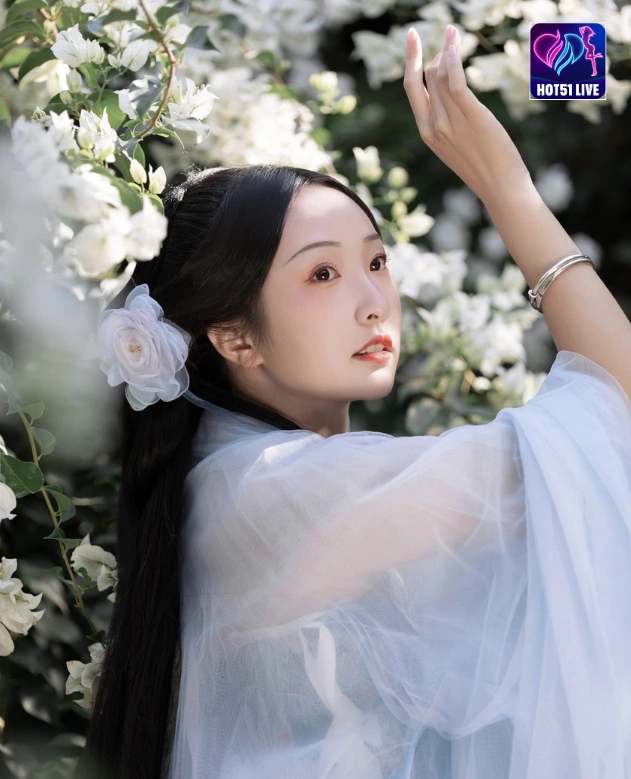 Beautiful Wan Zi Influencer Wanita Terkenal di Hot51 7 - Hot51 Wan Zi-Jot51